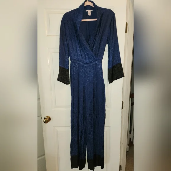 Victoria's Secret Blue Satin Lounge Jumpsuit Womens Size Small Wide Leg Belted - Picture 3 of 7